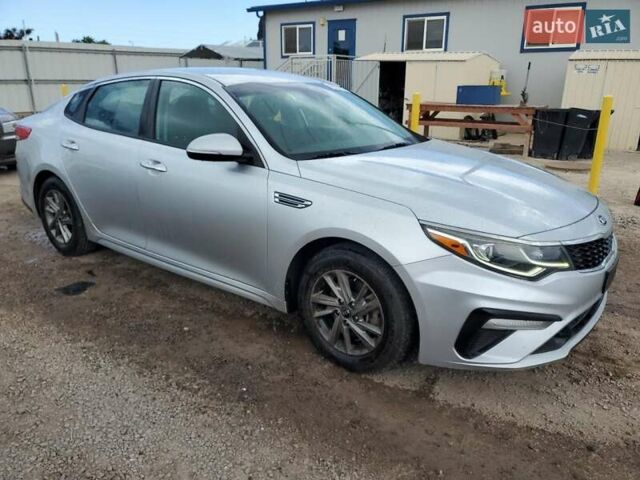 Киа Оптима, объемом двигателя 2.36 л и пробегом 100 тыс. км за 2400 $, фото 3 на Automoto.ua
