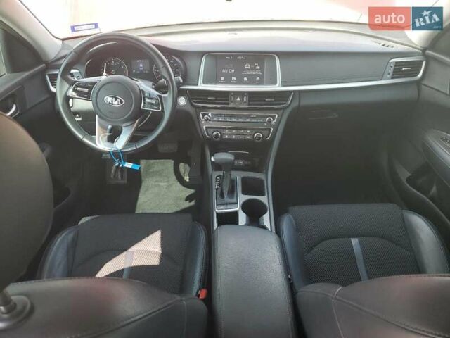 Киа Оптима, объемом двигателя 2.36 л и пробегом 49 тыс. км за 2600 $, фото 7 на Automoto.ua