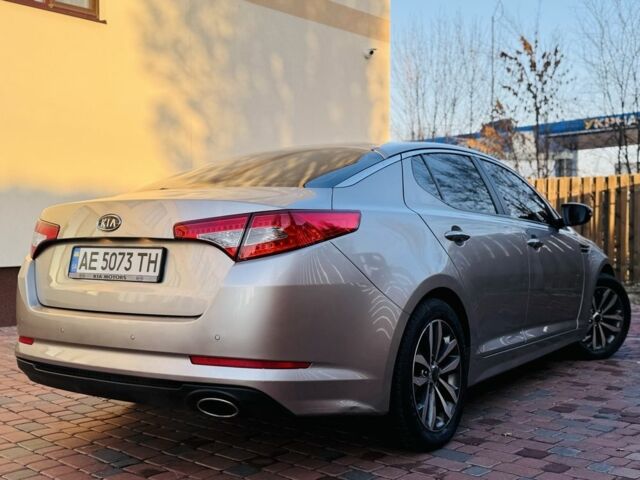 Серый Киа Оптима, объемом двигателя 2 л и пробегом 260 тыс. км за 9800 $, фото 7 на Automoto.ua