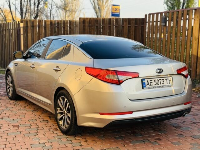 Серый Киа Оптима, объемом двигателя 2 л и пробегом 260 тыс. км за 9800 $, фото 9 на Automoto.ua