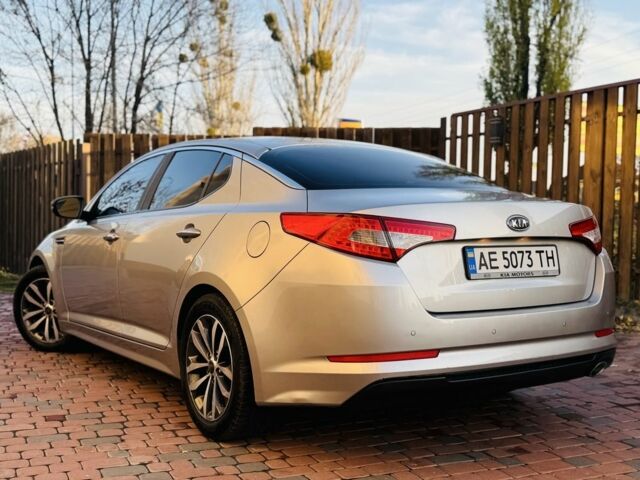 Серый Киа Оптима, объемом двигателя 2 л и пробегом 260 тыс. км за 9800 $, фото 6 на Automoto.ua