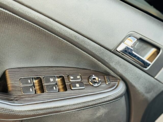 Серый Киа Оптима, объемом двигателя 2 л и пробегом 260 тыс. км за 9800 $, фото 18 на Automoto.ua