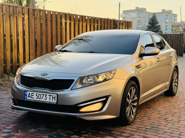 Серый Киа Оптима, объемом двигателя 2 л и пробегом 260 тыс. км за 9800 $, фото 5 на Automoto.ua