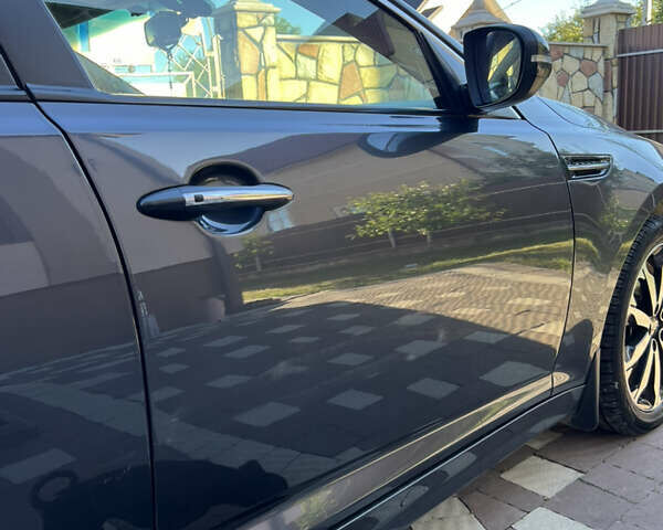Серый Киа Оптима, объемом двигателя 2 л и пробегом 260 тыс. км за 8950 $, фото 11 на Automoto.ua