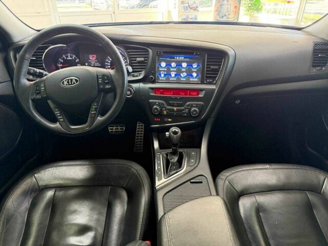Серый Киа Оптима, объемом двигателя 2 л и пробегом 145 тыс. км за 9990 $, фото 20 на Automoto.ua