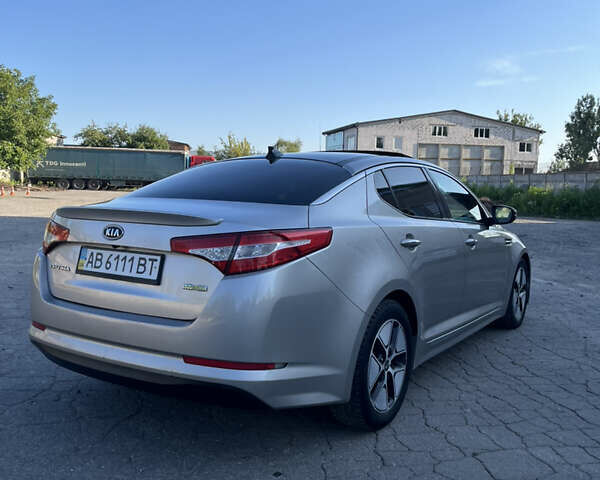 Серый Киа Оптима, объемом двигателя 2.36 л и пробегом 154 тыс. км за 10000 $, фото 4 на Automoto.ua