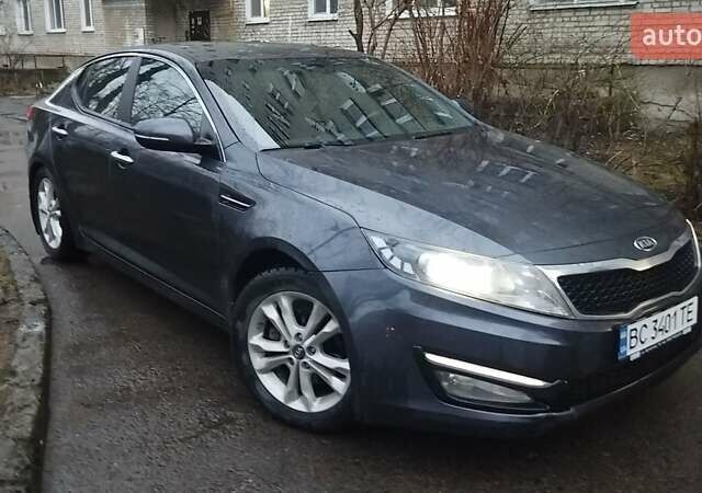 Сірий Кіа Оптіма, об'ємом двигуна 2 л та пробігом 205 тис. км за 10500 $, фото 3 на Automoto.ua