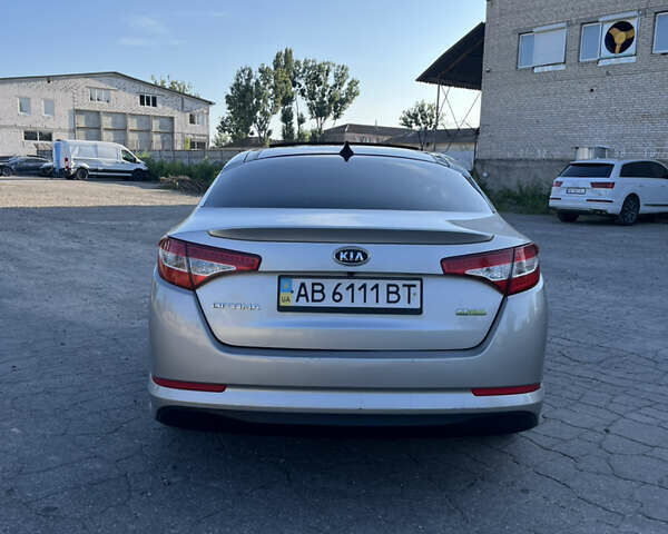 Серый Киа Оптима, объемом двигателя 2.36 л и пробегом 154 тыс. км за 10000 $, фото 3 на Automoto.ua