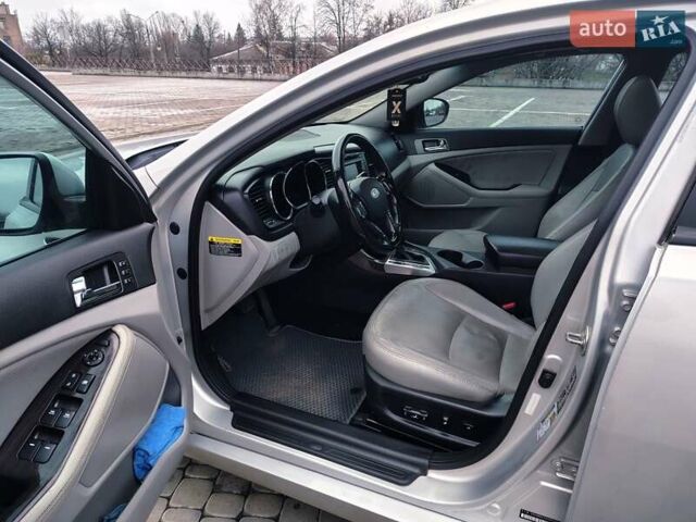 Серый Киа Оптима, объемом двигателя 2.4 л и пробегом 270 тыс. км за 8400 $, фото 17 на Automoto.ua