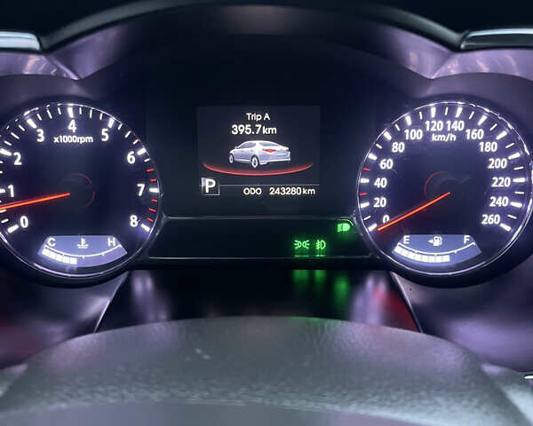 Серый Киа Оптима, объемом двигателя 2 л и пробегом 245 тыс. км за 10500 $, фото 9 на Automoto.ua