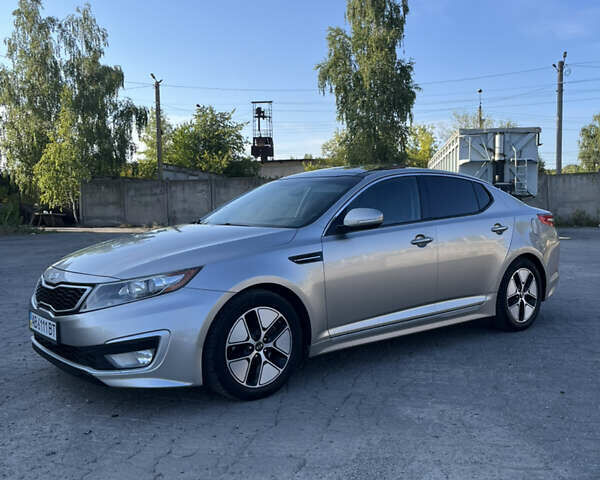 Серый Киа Оптима, объемом двигателя 2.36 л и пробегом 154 тыс. км за 10000 $, фото 1 на Automoto.ua