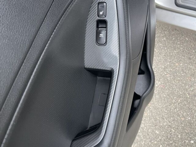 Серый Киа Оптима, объемом двигателя 2 л и пробегом 243 тыс. км за 10500 $, фото 21 на Automoto.ua