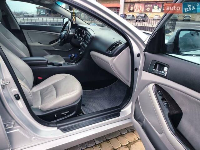 Серый Киа Оптима, объемом двигателя 2.4 л и пробегом 270 тыс. км за 8400 $, фото 13 на Automoto.ua