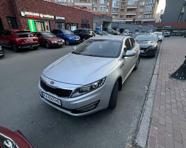 Серый Киа Оптима, объемом двигателя 2 л и пробегом 195 тыс. км за 10700 $, фото 10 на Automoto.ua