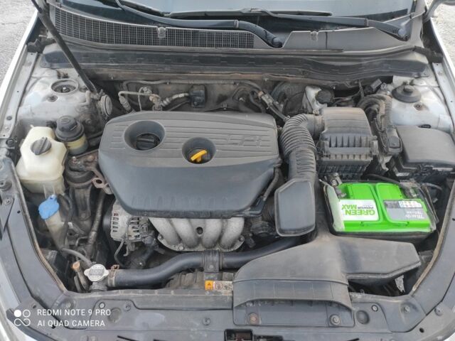 Серый Киа Оптима, объемом двигателя 2 л и пробегом 370 тыс. км за 7100 $, фото 5 на Automoto.ua