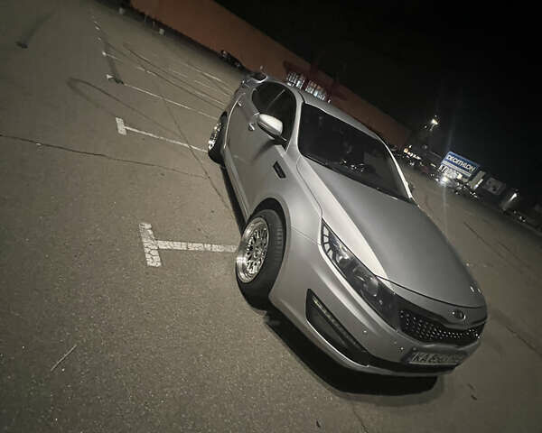 Серый Киа Оптима, объемом двигателя 2 л и пробегом 195 тыс. км за 10700 $, фото 15 на Automoto.ua