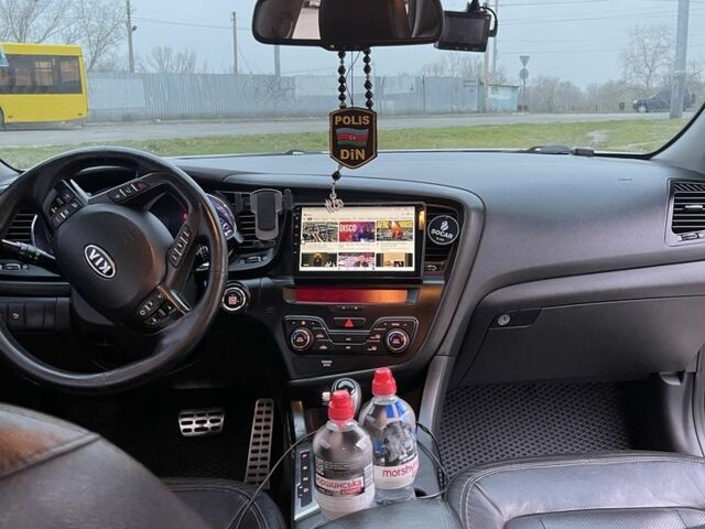 Серый Киа Оптима, объемом двигателя 2 л и пробегом 243 тыс. км за 10500 $, фото 20 на Automoto.ua