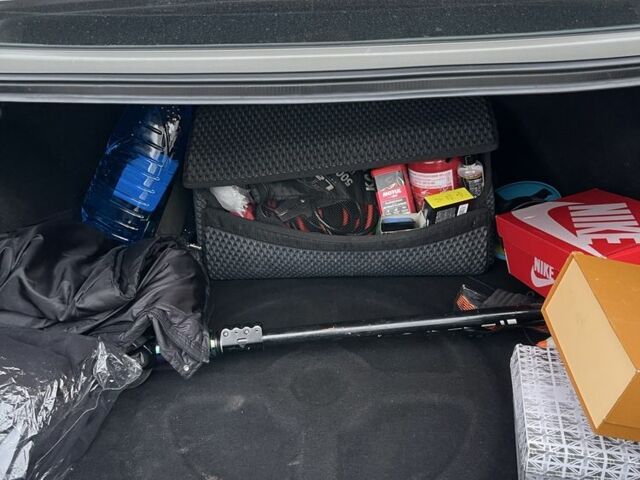 Серый Киа Оптима, объемом двигателя 2 л и пробегом 243 тыс. км за 10500 $, фото 15 на Automoto.ua