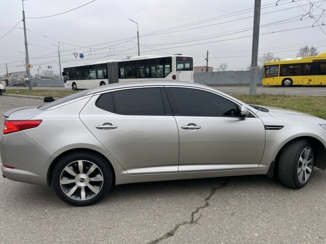 Серый Киа Оптима, объемом двигателя 2 л и пробегом 243 тыс. км за 10500 $, фото 22 на Automoto.ua