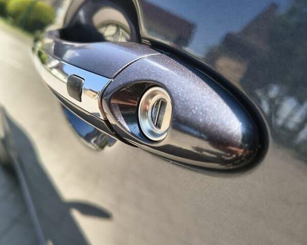 Сірий Кіа Оптіма, об'ємом двигуна 2 л та пробігом 175 тис. км за 9999 $, фото 2 на Automoto.ua