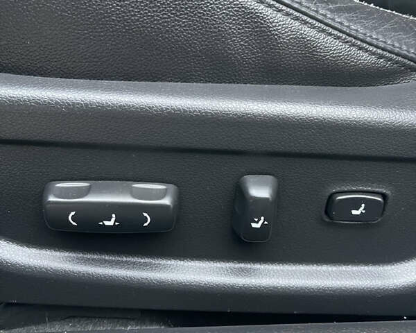 Серый Киа Оптима, объемом двигателя 2 л и пробегом 245 тыс. км за 10500 $, фото 12 на Automoto.ua