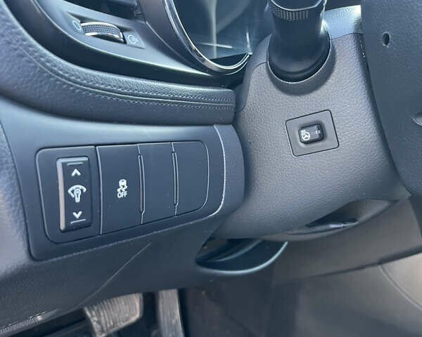 Серый Киа Оптима, объемом двигателя 2.36 л и пробегом 154 тыс. км за 10000 $, фото 11 на Automoto.ua