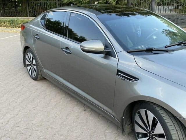Сірий Кіа Оптіма, об'ємом двигуна 2 л та пробігом 165 тис. км за 10400 $, фото 8 на Automoto.ua