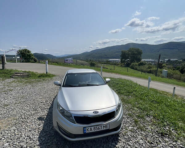 Серый Киа Оптима, объемом двигателя 2 л и пробегом 195 тыс. км за 10700 $, фото 13 на Automoto.ua