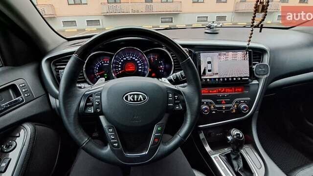 Серый Киа Оптима, объемом двигателя 2 л и пробегом 201 тыс. км за 10900 $, фото 13 на Automoto.ua