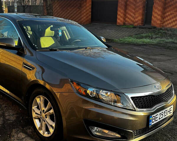 Сірий Кіа Оптіма, об'ємом двигуна 2.36 л та пробігом 218 тис. км за 9200 $, фото 15 на Automoto.ua