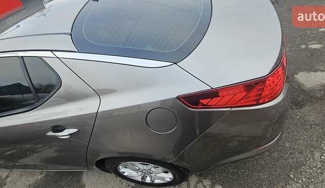 Серый Киа Оптима, объемом двигателя 2.36 л и пробегом 191 тыс. км за 7900 $, фото 13 на Automoto.ua