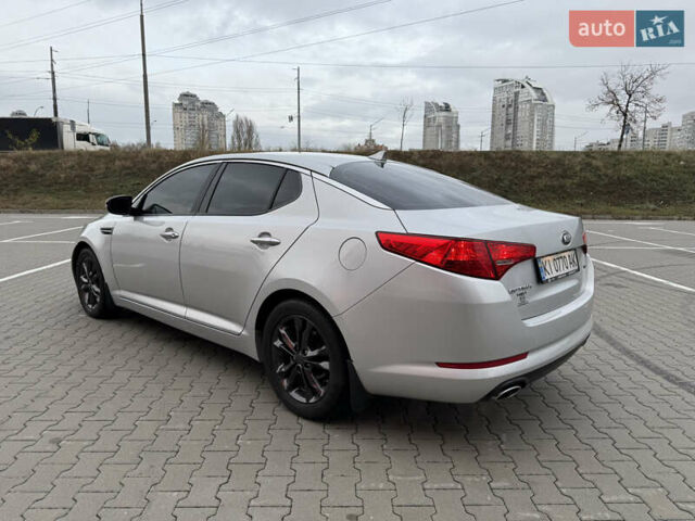 Серый Киа Оптима, объемом двигателя 2.36 л и пробегом 196 тыс. км за 7300 $, фото 9 на Automoto.ua