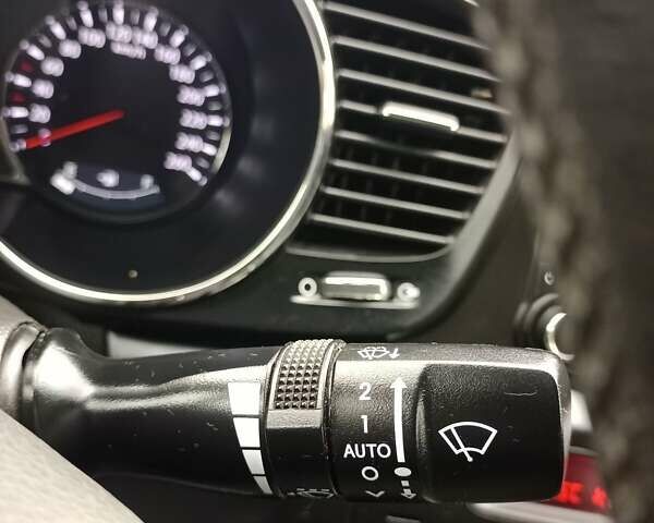Серый Киа Оптима, объемом двигателя 2 л и пробегом 102 тыс. км за 9999 $, фото 63 на Automoto.ua
