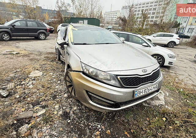 Серый Киа Оптима, объемом двигателя 2.4 л и пробегом 265 тыс. км за 3900 $, фото 2 на Automoto.ua