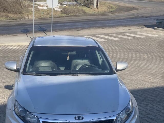Сірий Кіа Оптіма, об'ємом двигуна 2 л та пробігом 283 тис. км за 5800 $, фото 3 на Automoto.ua