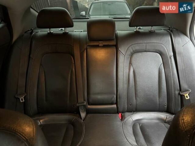 Сірий Кіа Оптіма, об'ємом двигуна 2 л та пробігом 211 тис. км за 10000 $, фото 4 на Automoto.ua