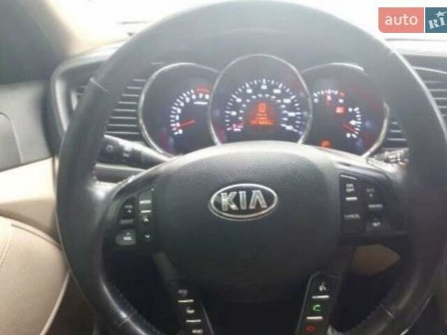 Сірий Кіа Оптіма, об'ємом двигуна 2.4 л та пробігом 210 тис. км за 10500 $, фото 2 на Automoto.ua