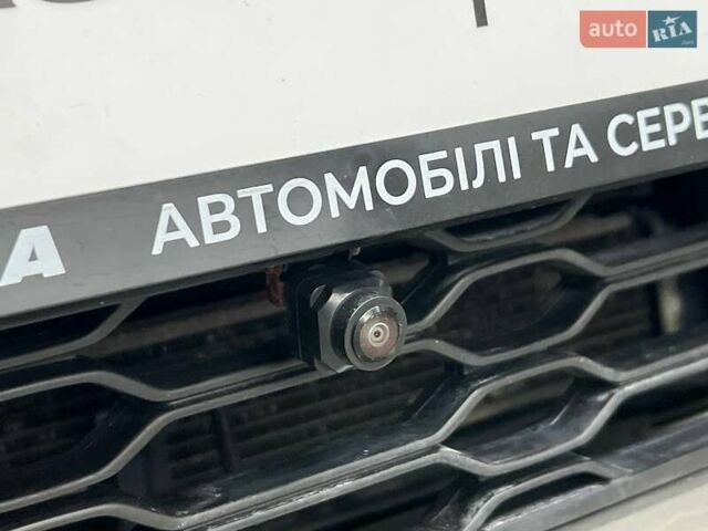 Сірий Кіа Оптіма, об'ємом двигуна 0 л та пробігом 240 тис. км за 11000 $, фото 2 на Automoto.ua