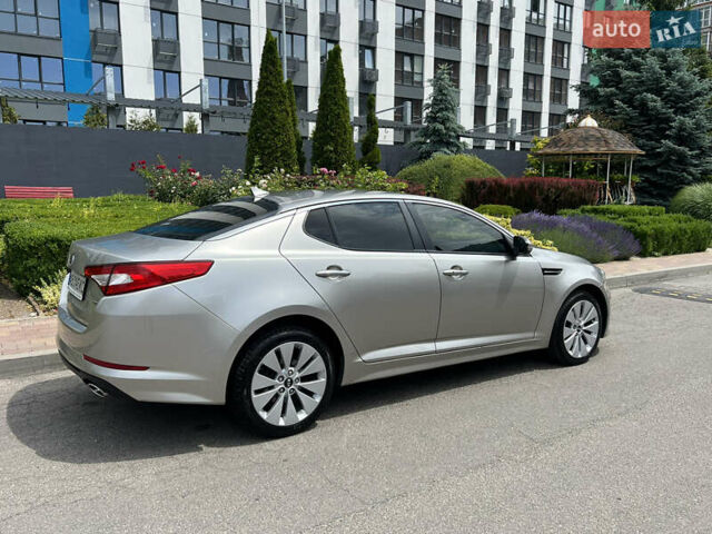 Серый Киа Оптима, объемом двигателя 1.69 л и пробегом 168 тыс. км за 11500 $, фото 6 на Automoto.ua