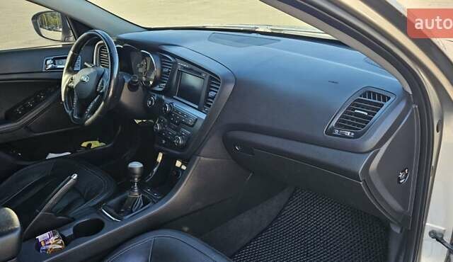 Кіа Оптіма 2012 у Запоріжжя на Automoto.ua Сірий Кіа Оптіма, об'ємом двигуна 1.69 л та пробігом 193 тис. км за 9500 $, фото 3 на Automoto.ua