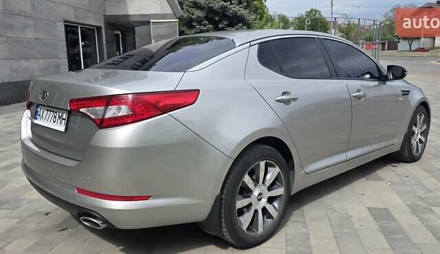 Серый Киа Оптима, объемом двигателя 2 л и пробегом 308 тыс. км за 11300 $, фото 6 на Automoto.ua