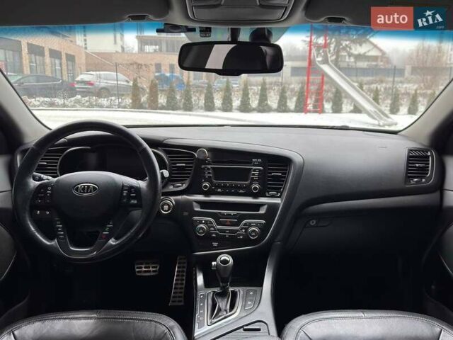 Сірий Кіа Оптіма, об'ємом двигуна 2 л та пробігом 179 тис. км за 10700 $, фото 14 на Automoto.ua