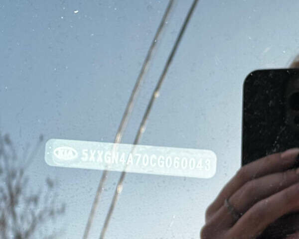 Сірий Кіа Оптіма, об'ємом двигуна 2.36 л та пробігом 218 тис. км за 9200 $, фото 22 на Automoto.ua