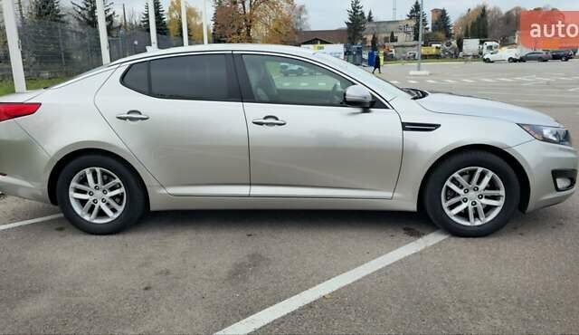 Сірий Кіа Оптіма, об'ємом двигуна 2.36 л та пробігом 112 тис. км за 9500 $, фото 8 на Automoto.ua