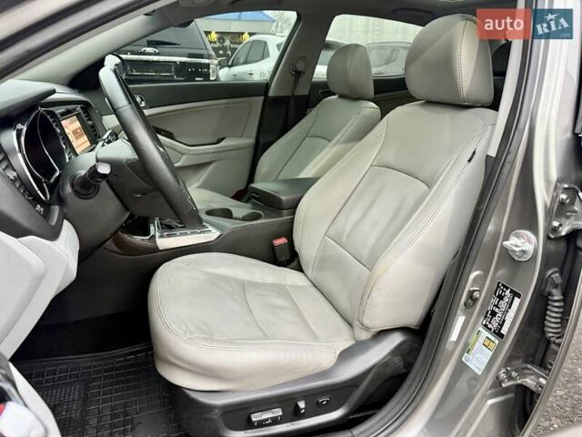 Сірий Кіа Оптіма, об'ємом двигуна 2.36 л та пробігом 151 тис. км за 8900 $, фото 8 на Automoto.ua
