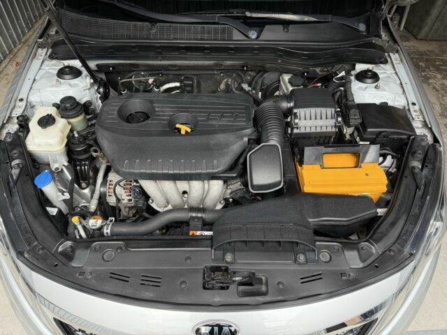 Серый Киа Оптима, объемом двигателя 2 л и пробегом 280 тыс. км за 7500 $, фото 8 на Automoto.ua