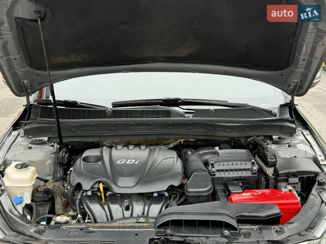 Сірий Кіа Оптіма, об'ємом двигуна 2.4 л та пробігом 221 тис. км за 6699 $, фото 10 на Automoto.ua