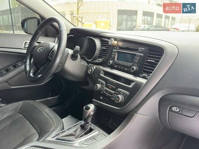 Сірий Кіа Оптіма, об'ємом двигуна 2 л та пробігом 179 тис. км за 10700 $, фото 17 на Automoto.ua