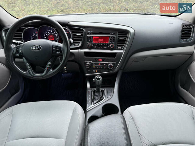 Серый Киа Оптима, объемом двигателя 2.36 л и пробегом 196 тыс. км за 7300 $, фото 17 на Automoto.ua