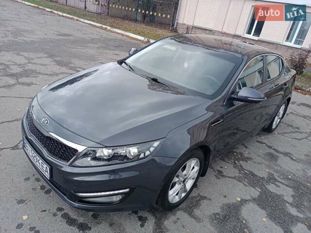 Серый Киа Оптима, объемом двигателя 2 л и пробегом 102 тыс. км за 9999 $, фото 16 на Automoto.ua